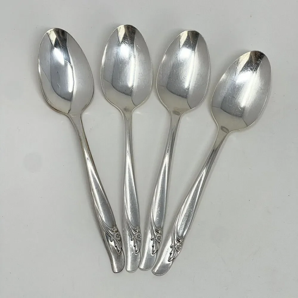 International Rogers EXQUISITE Silverplate 1957 Teaspoons 6 1/8” Set Of 4